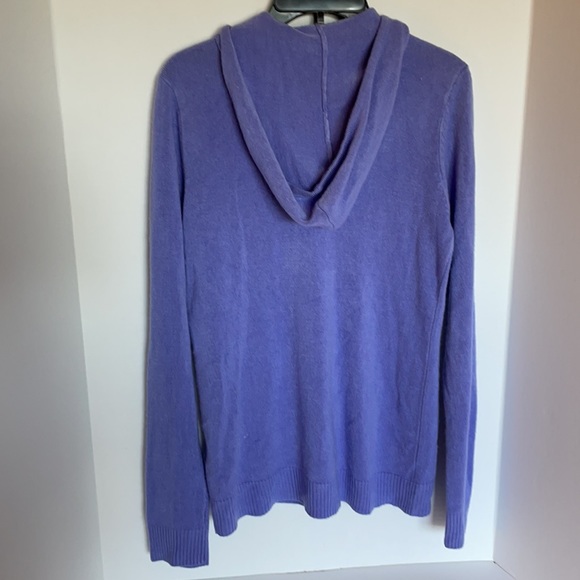 Diane Gilman 2 (DG2) women’s size XS purple hooded sweater jacket - Picture 3 of 9